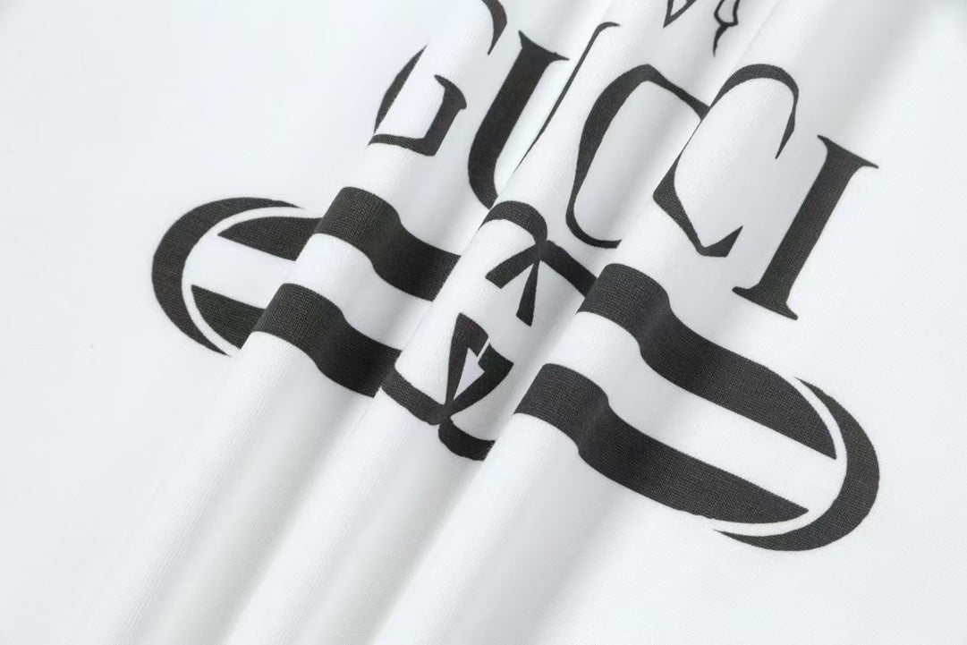 Gucci Signature A7A5 Apparel