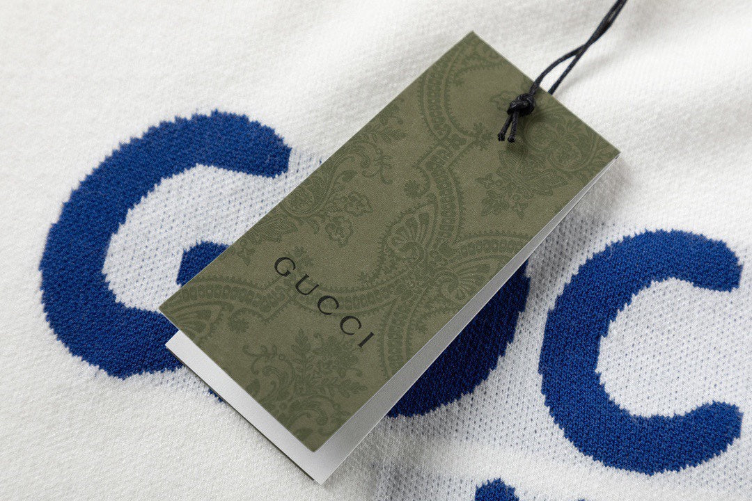 Gucci Graffiti Logo T-Shirt