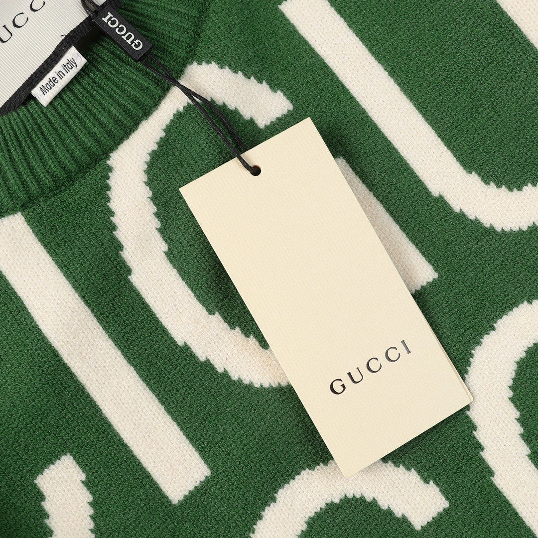 Gucci Signature C343 T-Shirt