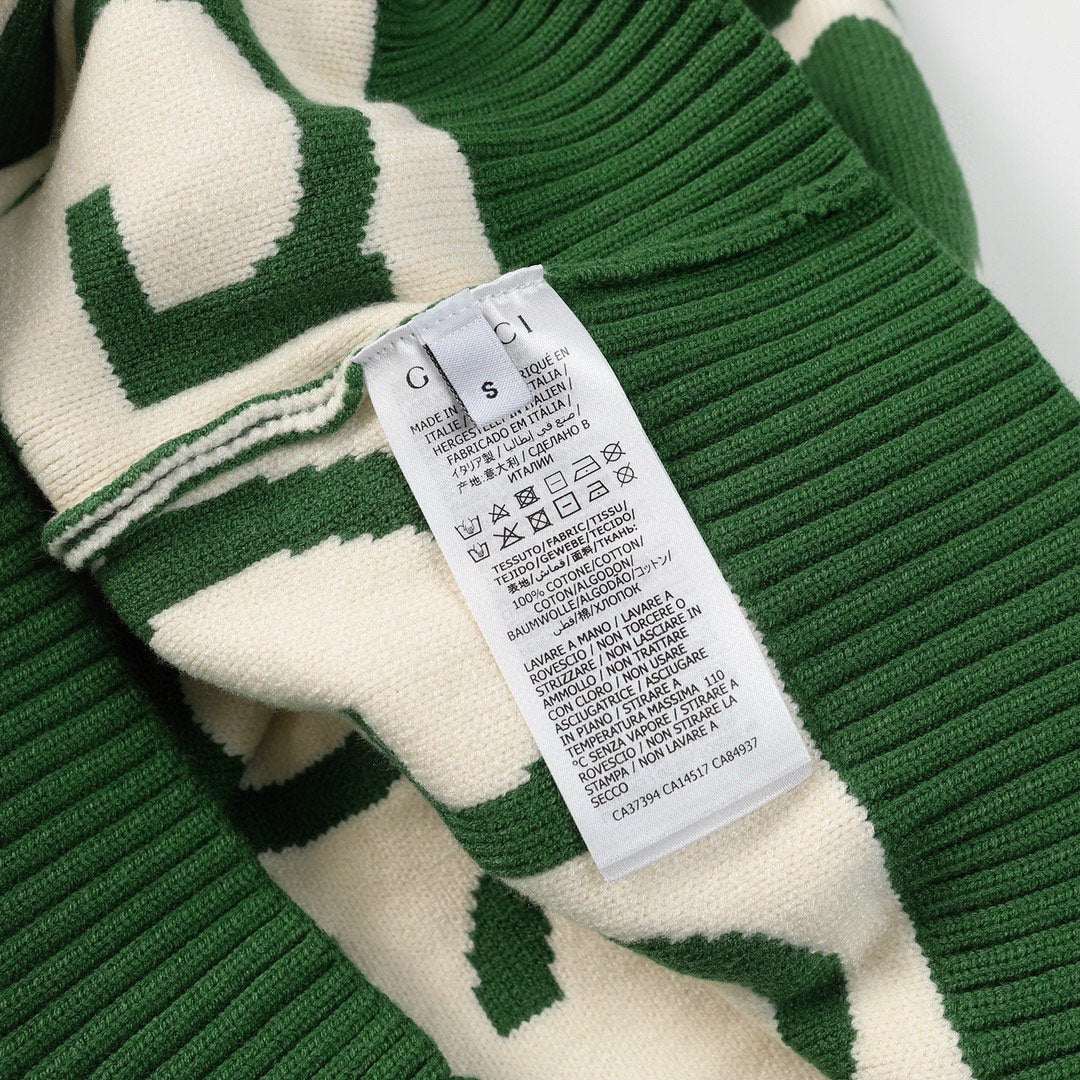 Gucci Signature C343 T-Shirt