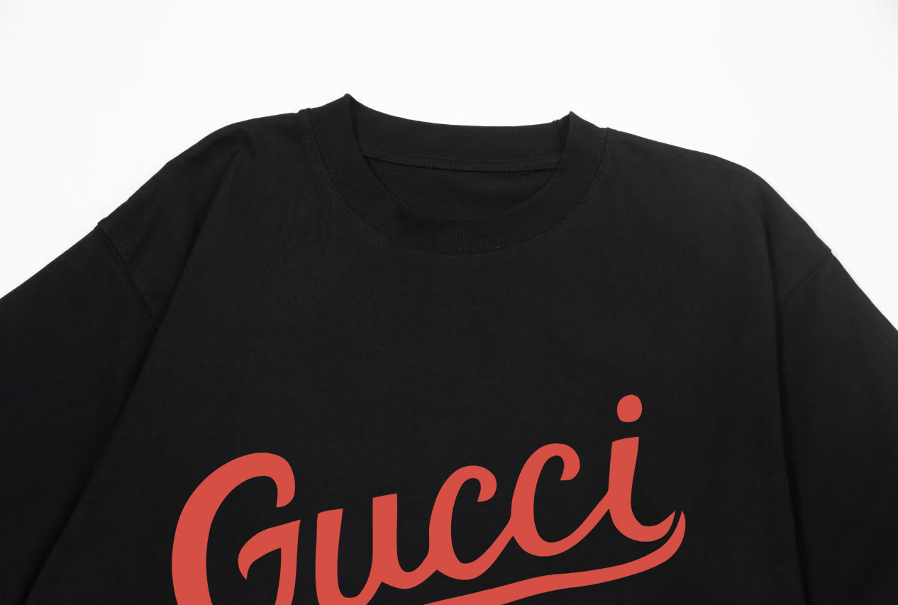 Gucci Logo Print T-Shirt
