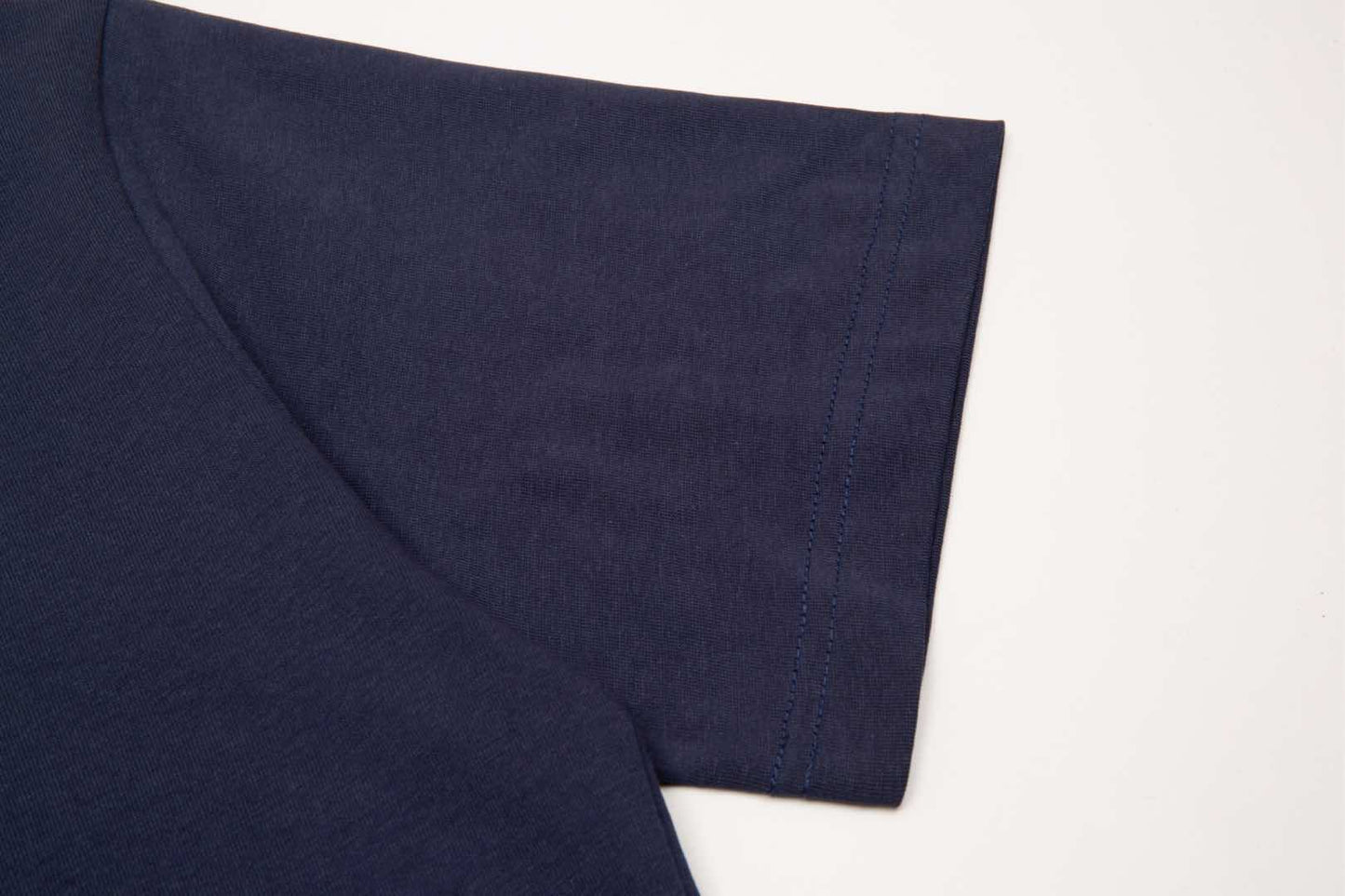 Gucci Signature 232D T-Shirt