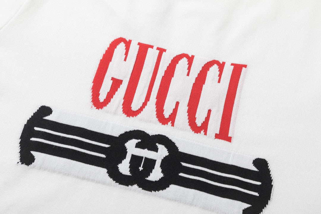 Gucci Signature 68A0 T-Shirt