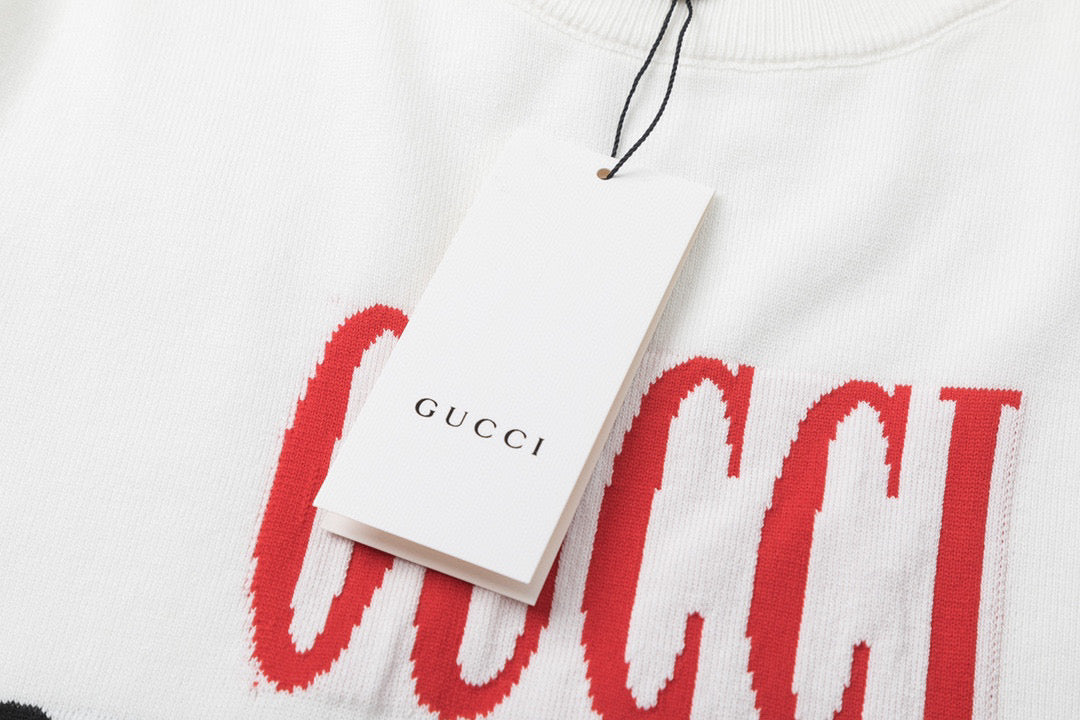 Gucci Signature 68A0 T-Shirt