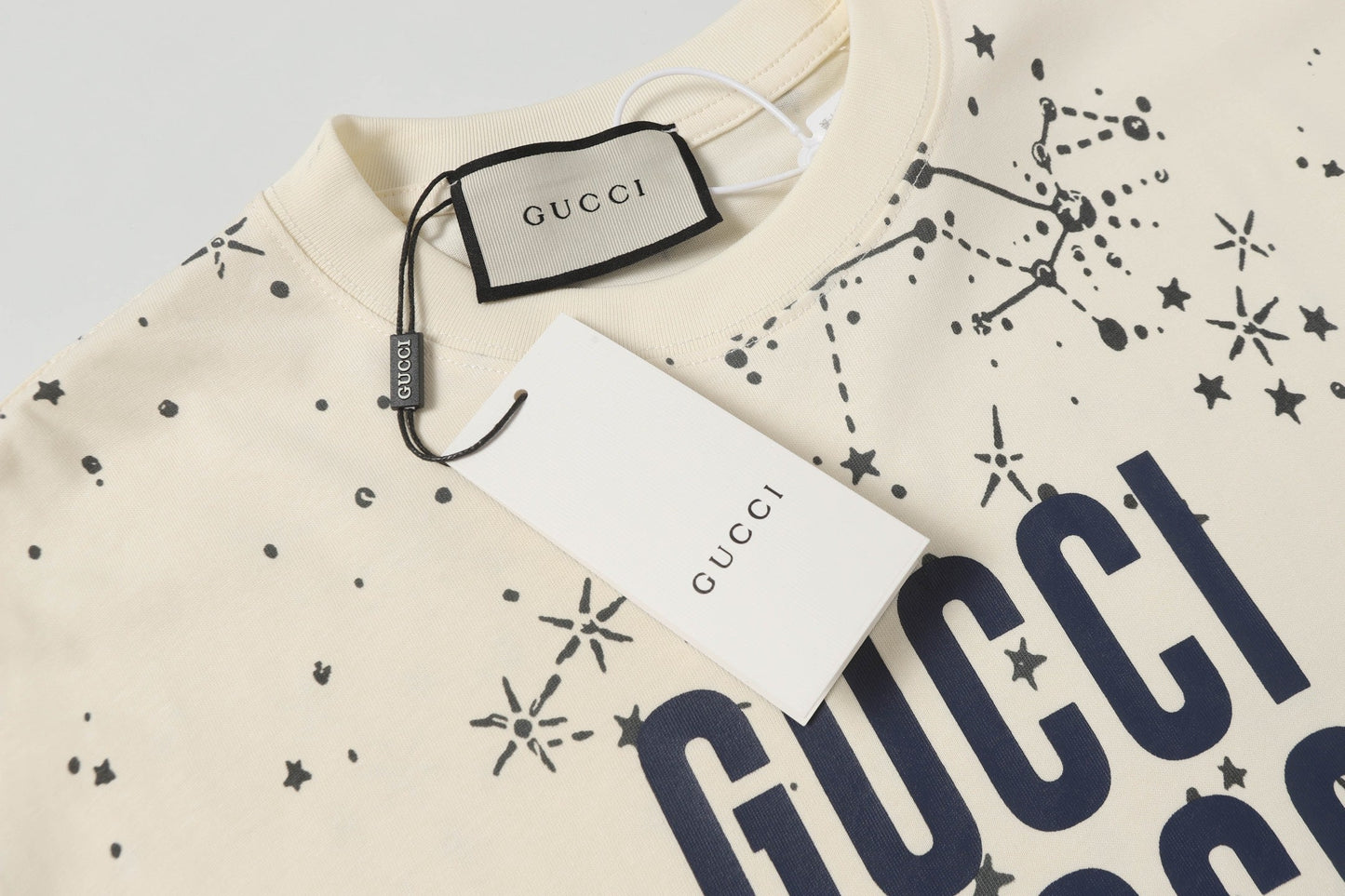 Gucci Signature D6DF T-Shirt