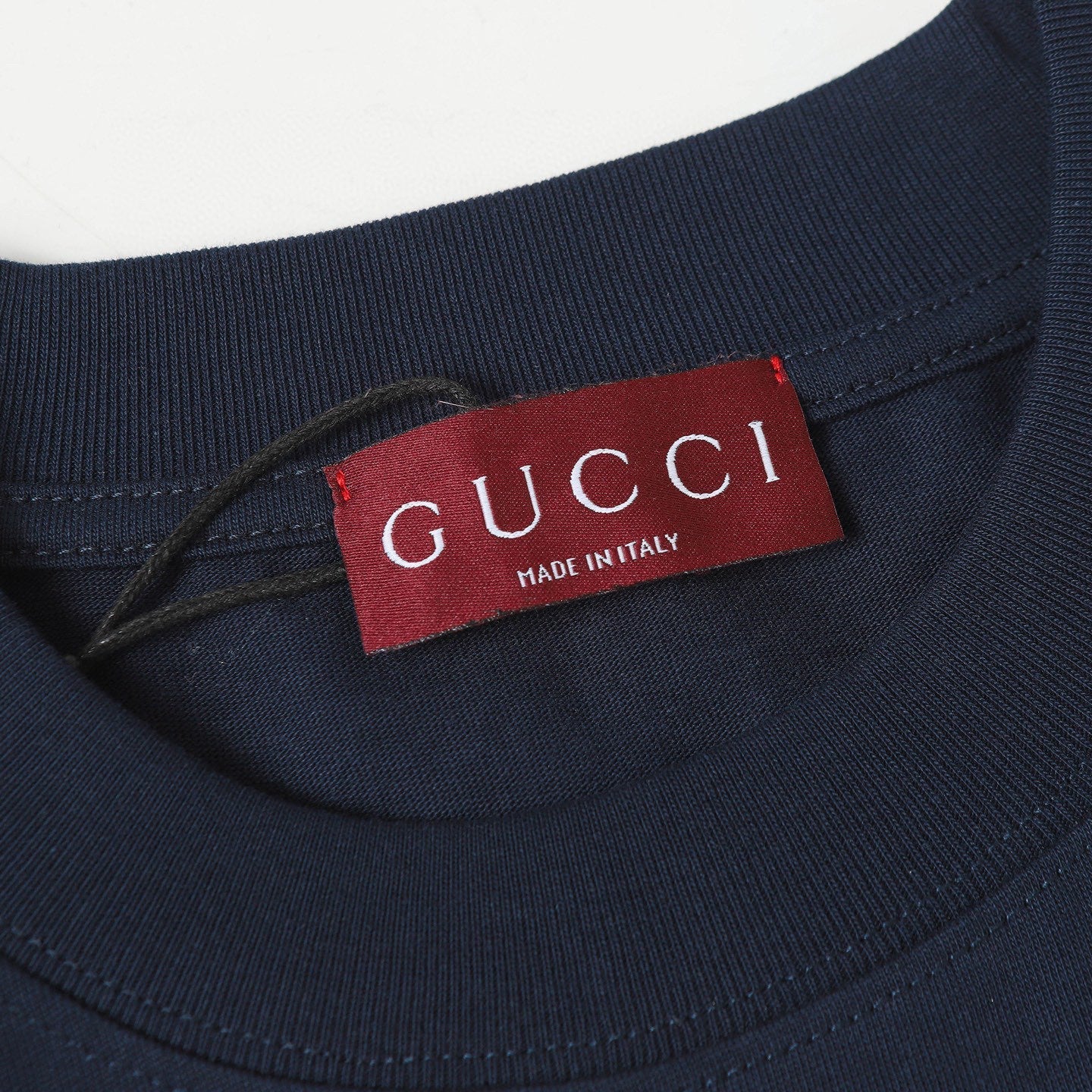 Gucci Signature E43E T-Shirt