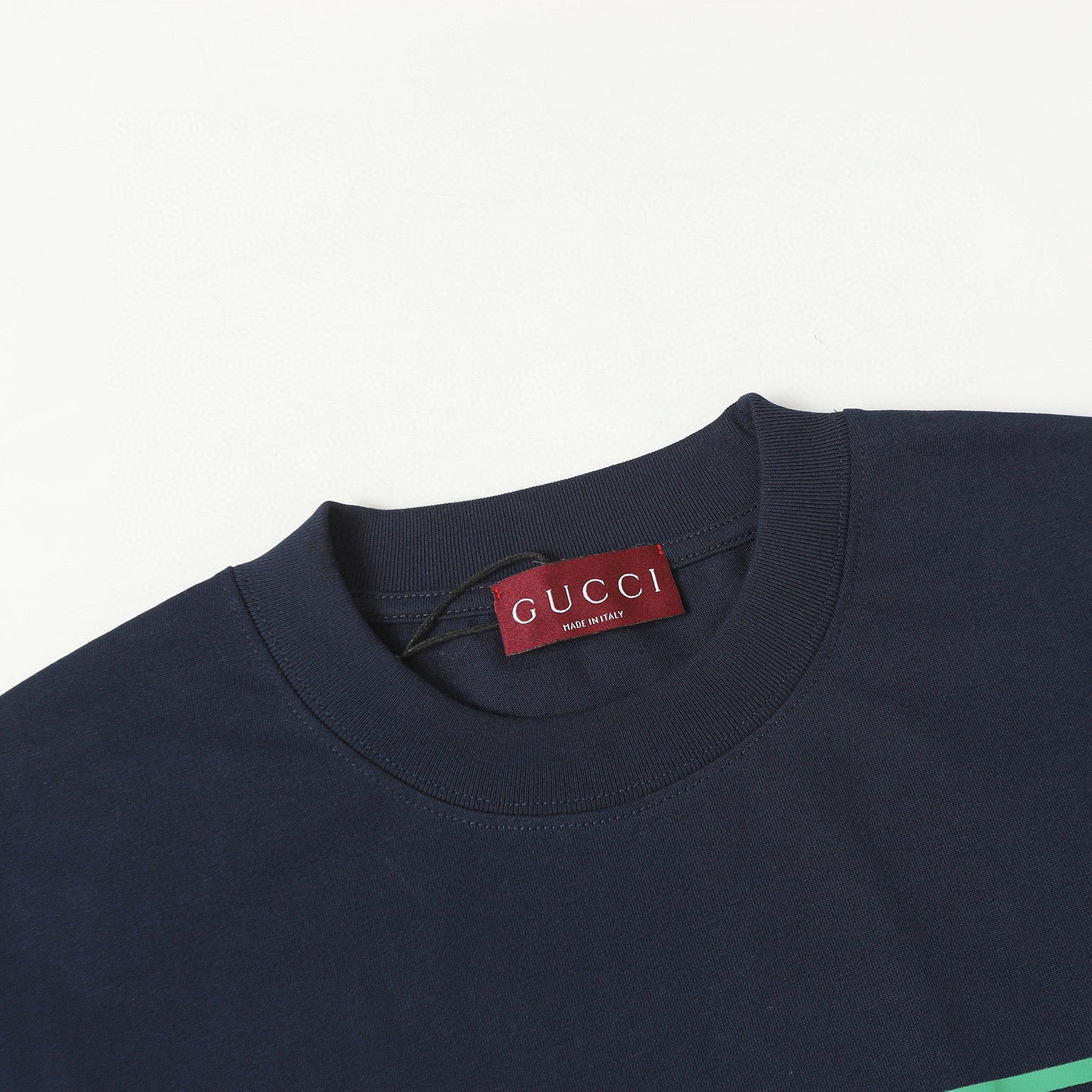 Gucci Signature E43E T-Shirt