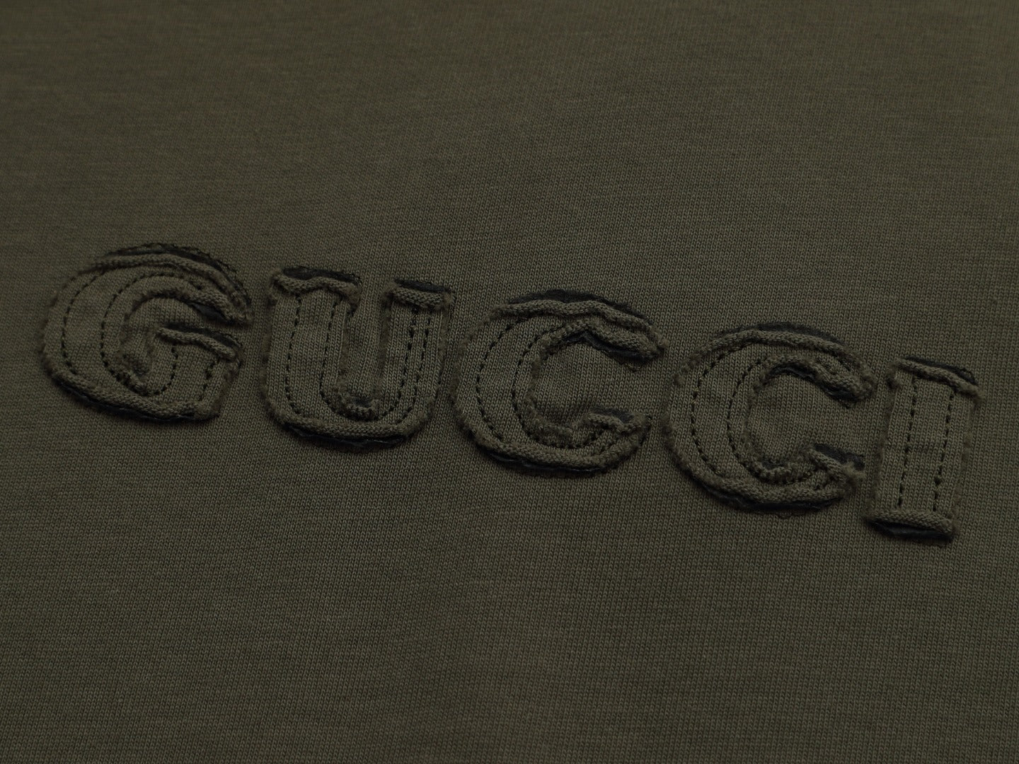 Gucci Signature 701F T-Shirt