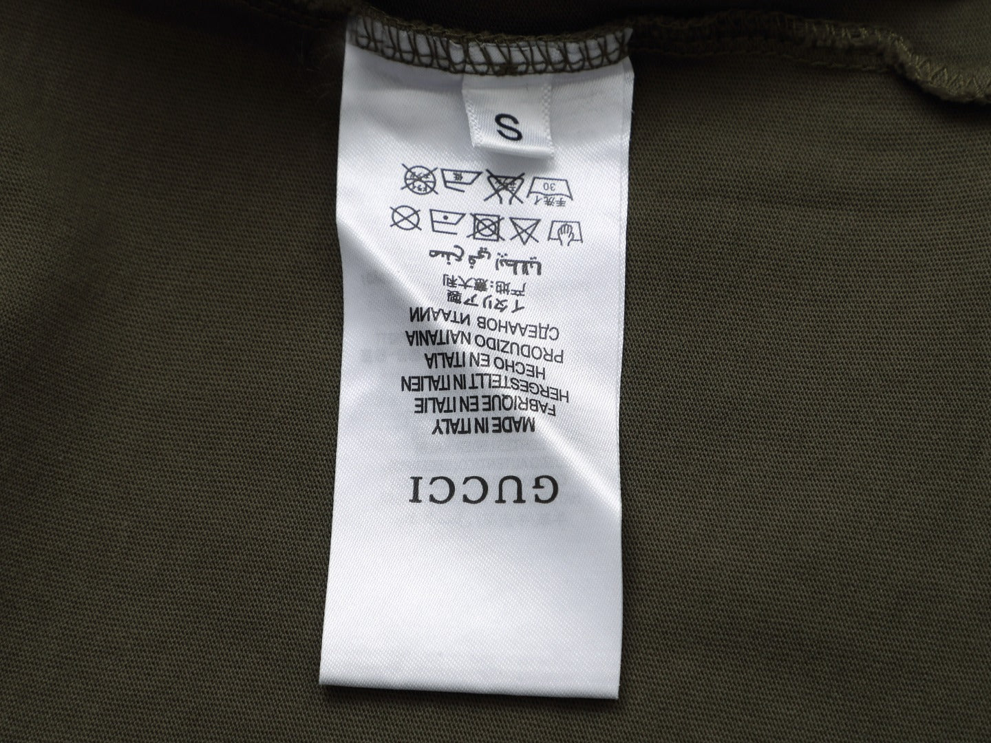 Gucci Signature 701F T-Shirt