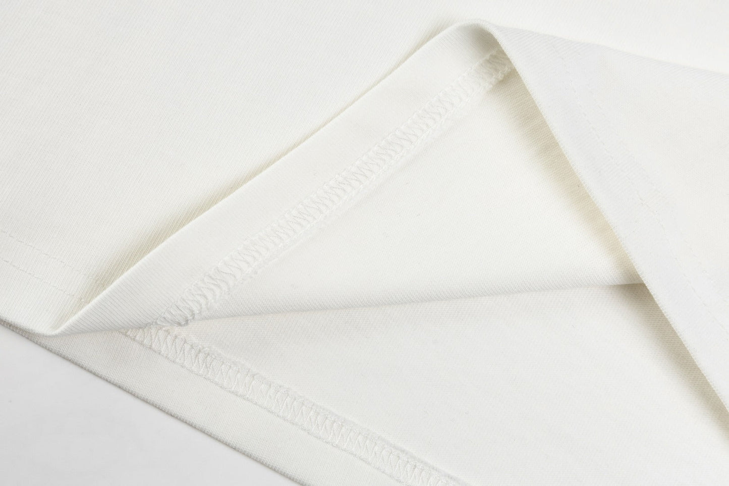 Gucci Signature 5EC7 T-Shirt