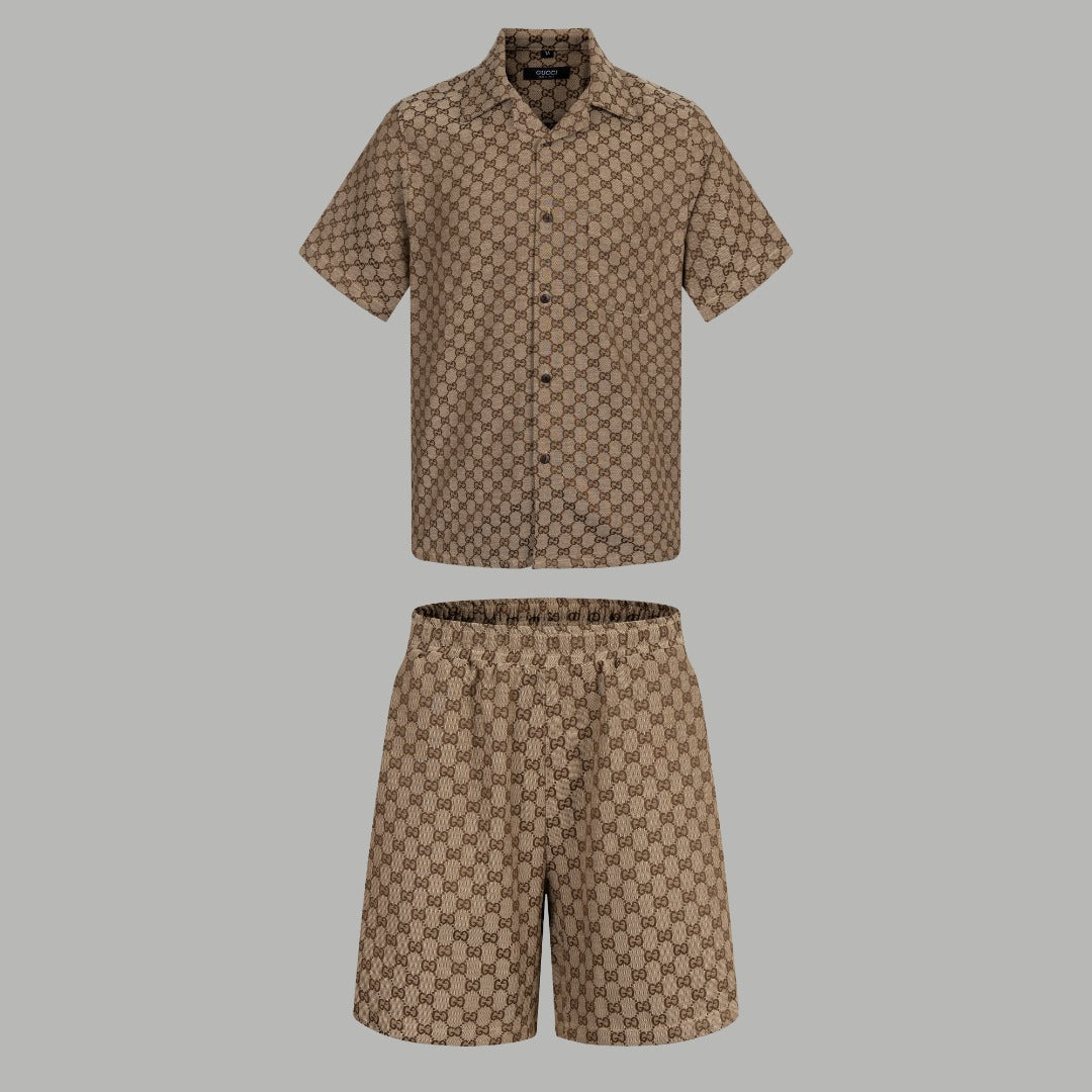 Gucci GUCCI LOGO T-Shirt
