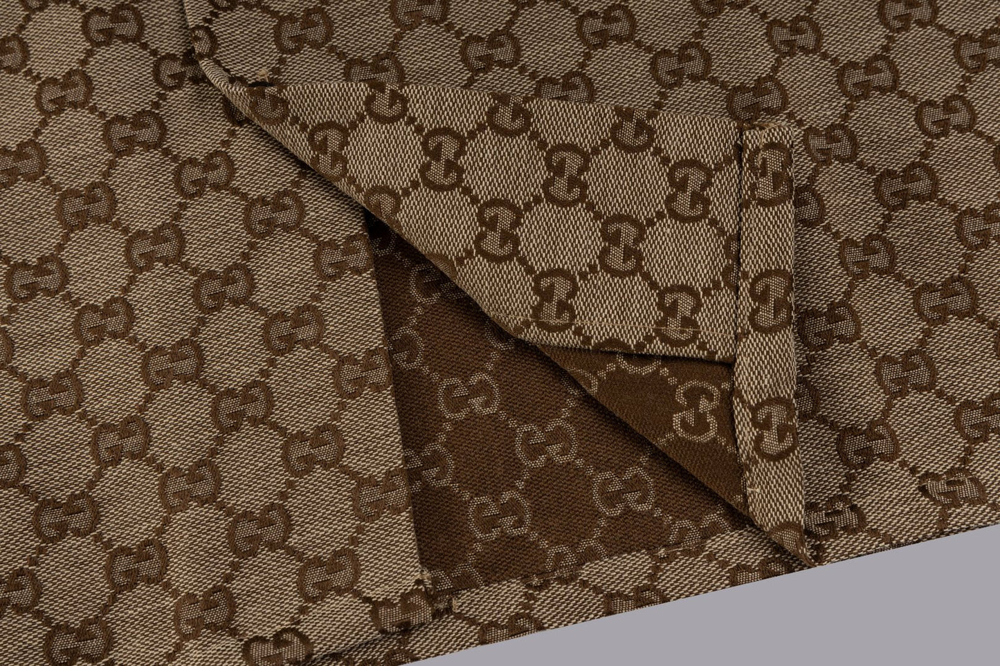 Gucci GUCCI LOGO T-Shirt
